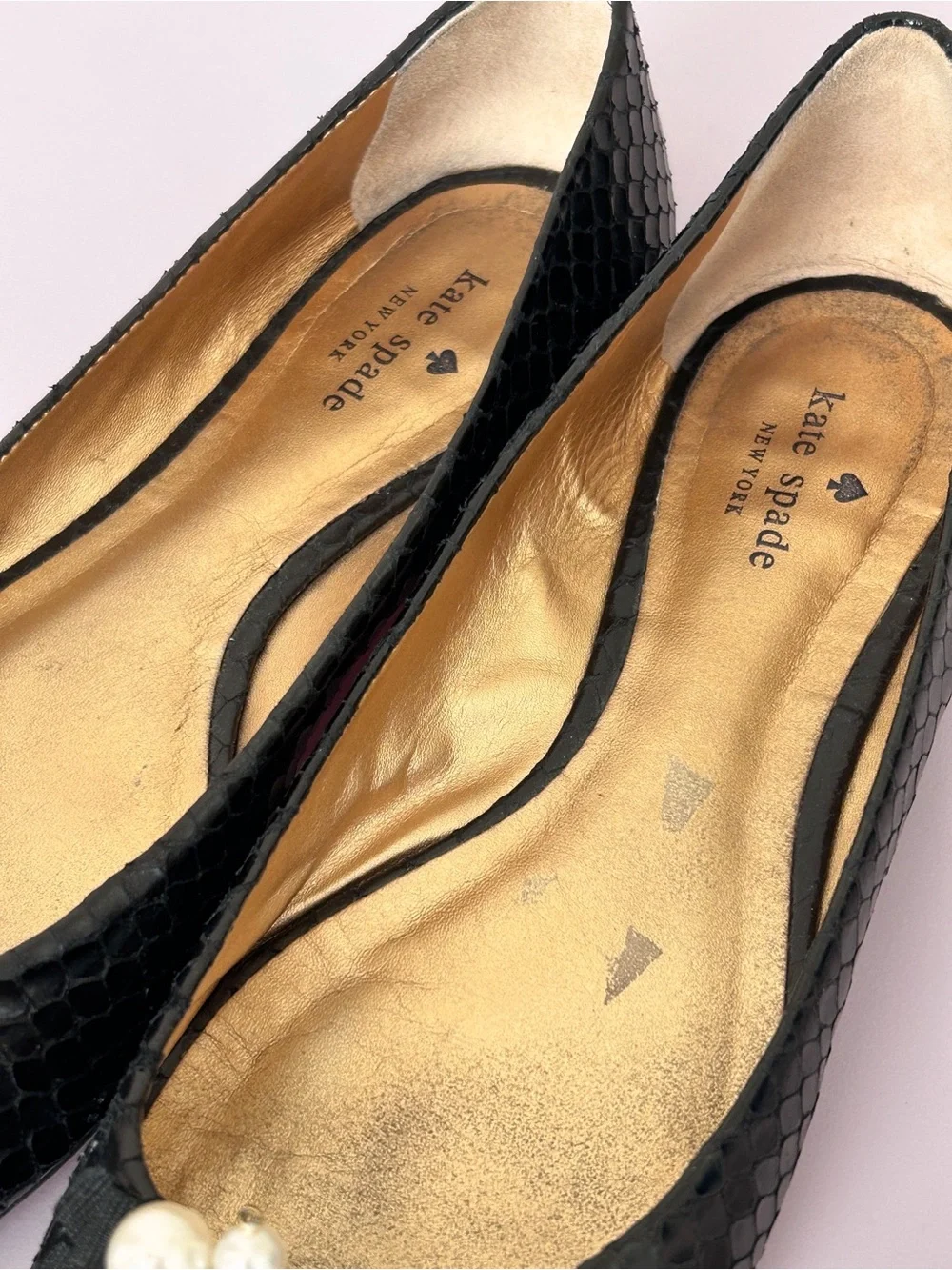 Kate Spade classy pearl cluster peep toe flat with textured soft leather 7.5